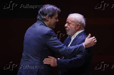 Fernando Haddad e Lula no Dia da Indstria a Fiesp