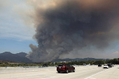 Airport Fire burns in the hills of Orange County