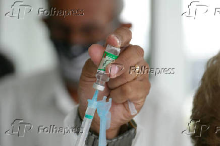 Vacinao em idosos contra a Covid-19 em Manaus (AM)