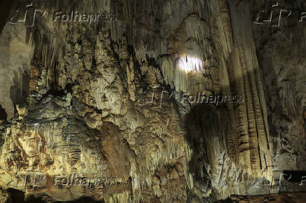 Espeleotemas da Caverna do Diabo - Parque Estadual de Jacupiranga