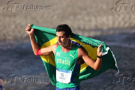 Caio Bonfim conquista prata na marcha atltica