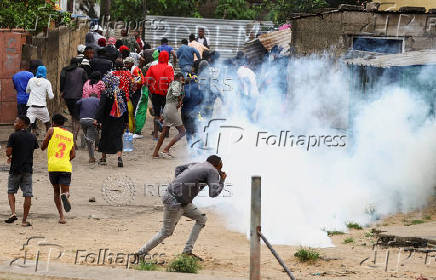 Mozambique opposition party leads national shutdown against election outcome