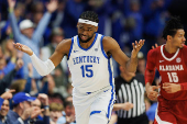 NCAA Basketball: Alabama at Kentucky