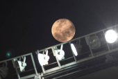 Vista da lua Superlua no Rio de Janeiro