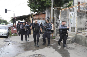 Operao torniquete na favela vila cruzeiro no complexo da penha no rio de janeiro