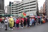 Ciudadanos y comerciantes protestan contra el aumento de los precios de los alimentos en Bolivia