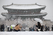 Heavy snow fall in Seoul