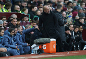 Premier League - Aston Villa v Manchester City