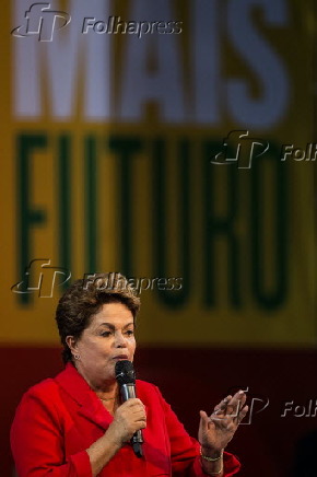  Dilma Rousseff durante ato na CUT