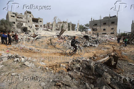 Aftermath of an Israeli strike in Khan Younis