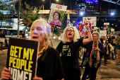 Protest against Israeli government's management of the ongoing conflict in Gaza and to show support for the hostages, in Tel Aviv