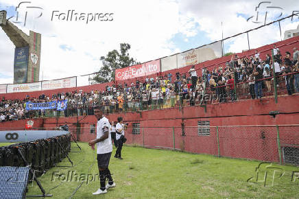 Jogo de despedida do jogador paulinho no caninde em so paulo