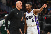 NBA: Sacramento Kings at Milwaukee Bucks