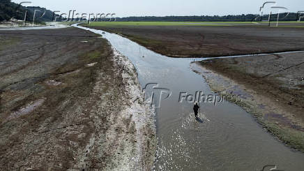 Rio Negro segue em ritmo forte de vazante