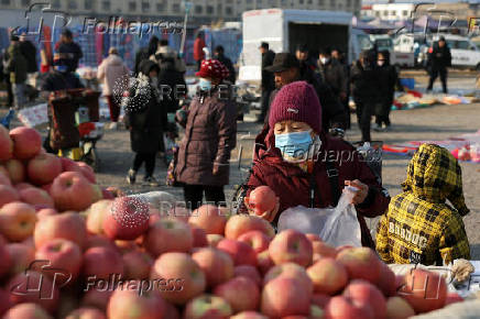 Market ahead of the Lunar New Year in Beijing