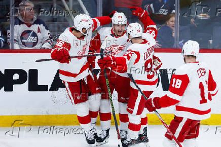 NHL: Detroit Red Wings at Winnipeg Jets