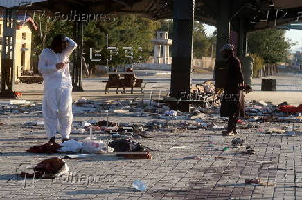 Security intensified in Karachi after Quetta railway station blast