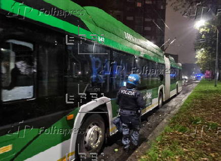 Death of teen after Carabinieri chase sparks riots in Milan suburb