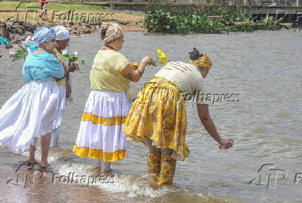 RELIGIAO / OXUM / FE / OFERENDA