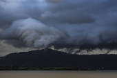 Lluvia y viento en Santander