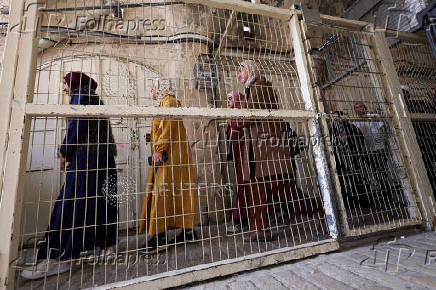 Friday prayers of Ramadan in the Ibrahimi Mosque, in Hebron's Old City