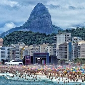 Praia de Copacabana, lotada na vspera de Ano novo