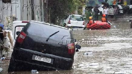 Alagamento na zona oeste de SP