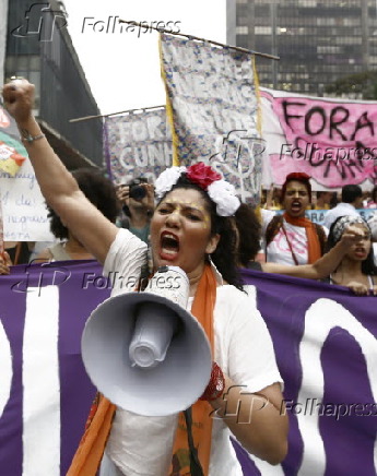 Protesto pelos direitos das mulheres e contra  Eduardo Cunha