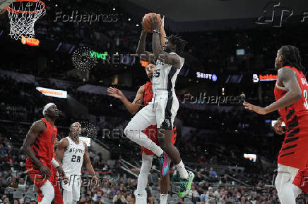 NBA: Portland Trail Blazers at San Antonio Spurs