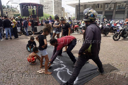 Protesto de mototaxistas em So Paulo (SP)