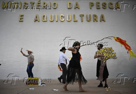 BRASILIA, MANIFESTACAO PELO CLIMA