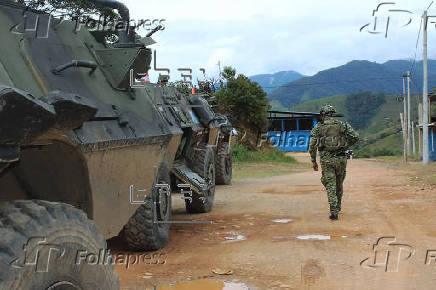 Petro enva a parte de su gabinete al pueblo colombiano que el Ejrcito intenta recuperar