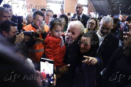 Presidente Lula  visita um abrigo para pessoas atingidas pelas enchentes em So Leopoldo (RS)