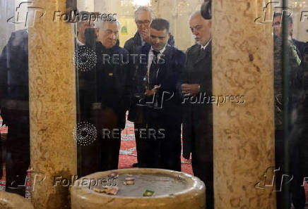 Italian FM Tajani visits Umayyad mosque in Damascus