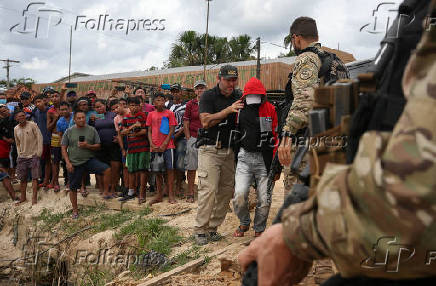 Folhapress Fotos Especial O Ano Em Imagens Junho