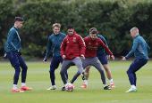Champions League - Arsenal Training