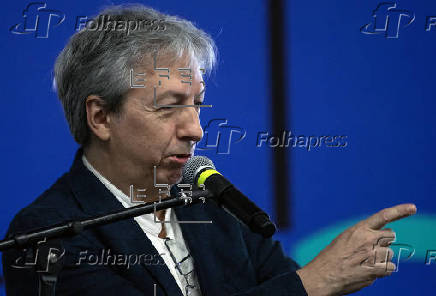 El mexicano David Toscana resalta el poder de la palabra en apertura de FIL de Monterrey