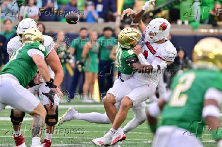 NCAA Football: Louisville at Notre Dame