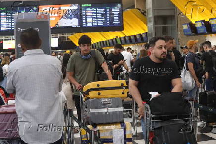 Grande movimentao de passageiros neste incio de dezembro