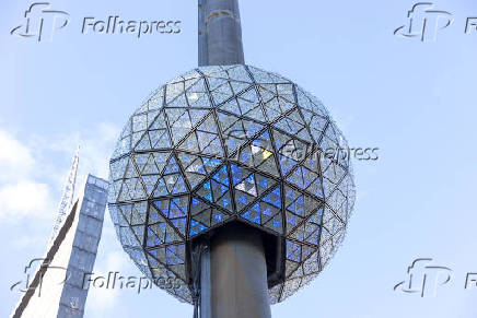 Uma vista da bola da vspera de Ano Novo da Times Square durante o teste de bola da vspera de Ano Novo de 2024