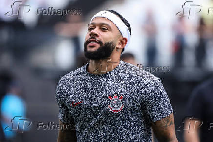 Corinthians e Atltico-GO pelo Campeonato Brasileiro