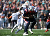 NFL: Miami Dolphins at New England Patriots