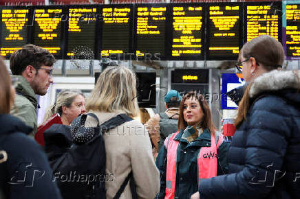 Train cancellations due to Storm Bert in London