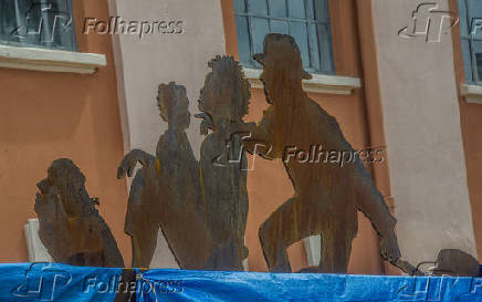 HEROIS VOLUNTARIOS / MONUMENTO / ORLA DO GUAIBA / RESGATES / ENCHENTE