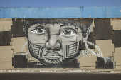 Grafite indgena no Complexo Virio Gilberto Mestrinho, em Manaus (AM)