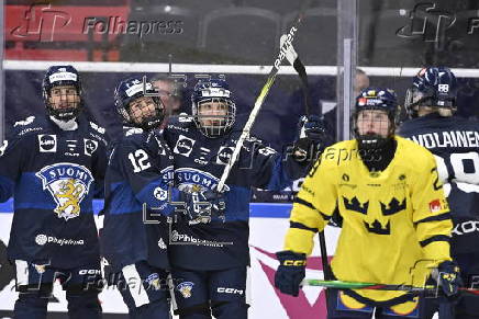 Women's Euro Hockey Tour - Sweden vs Finland