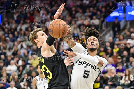 NBA: San Antonio Spurs at Utah Jazz