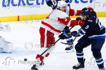 NHL: Detroit Red Wings at Winnipeg Jets