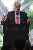 Economics Nobel laureate Thomas J. Sargent holds public lecture at Rome university