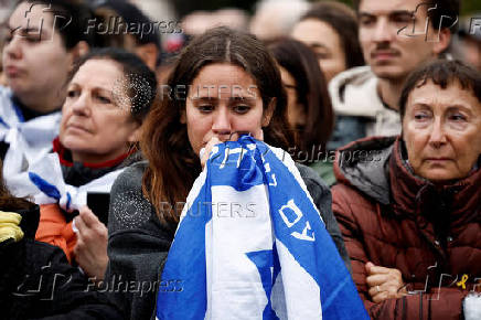 French Jews commemorate one year of Hamas attacks